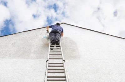 Peinture extérieure à Béost — façades et ravalement
